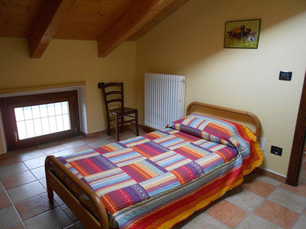 Apartament Agriturismo Monrabbioso Cereseto Pokój zdjęcie