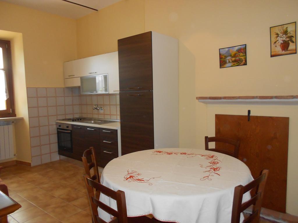 Apartament Agriturismo Monrabbioso Cereseto Pokój zdjęcie